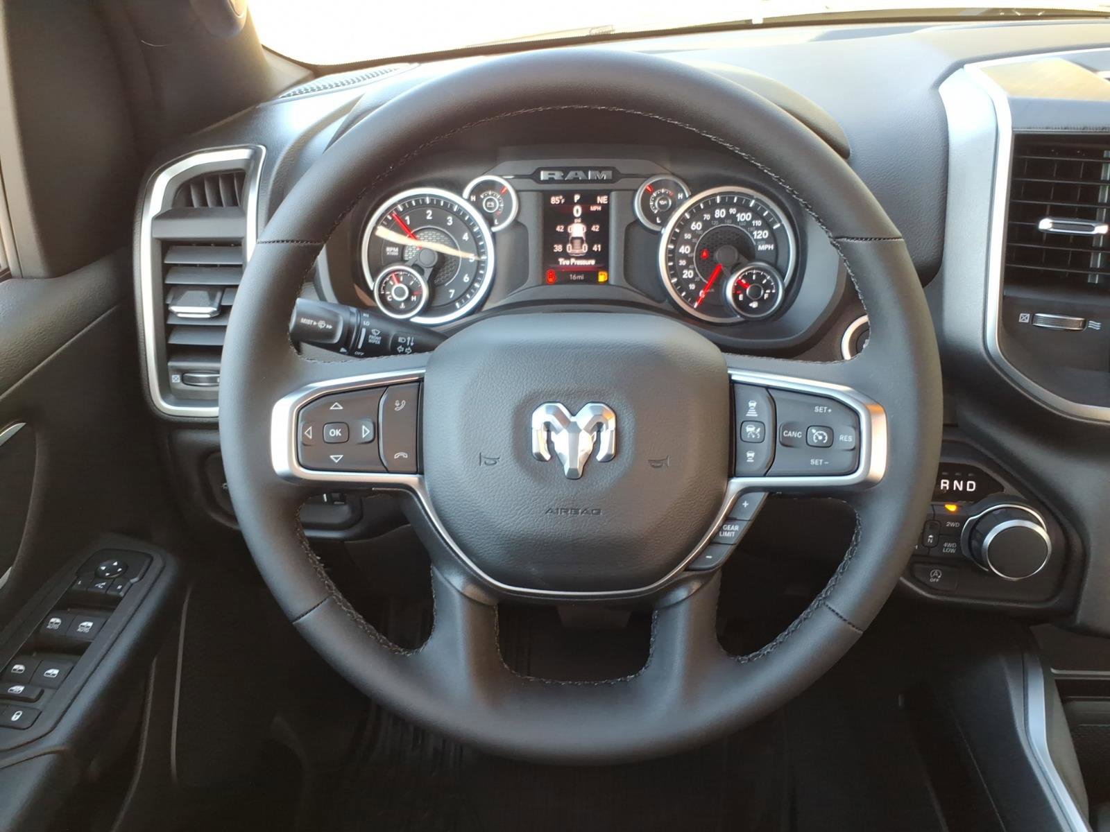 New 2027 RAM 1500 4x4 Crew Cab image 27