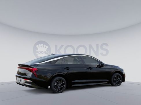 New 2026 Kia K5 LXS image 8