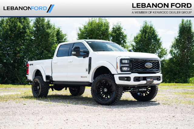 New 2026 Ford F250 Lariat w/ Black Appearance Package AWD/4WD image 1
