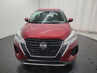 Used 2022 Nissan Kicks SV video 2