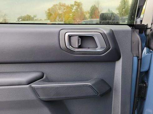 New 2025 Ford Bronco Outer Banks w/ Sasquatch Package image 14