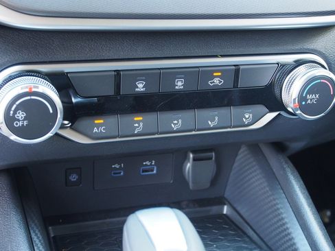New 2026 Nissan Altima 2.5 SR FWD image 23