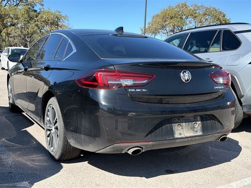 Used 2018 Buick Regal Essence image 7