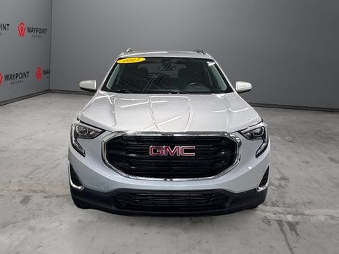 Used 2021 GMC Terrain SLE w/ Driver Convenience Package AWD/4WD image 11