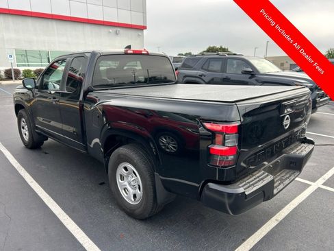 Used 2024 Nissan Frontier S RWD image 7