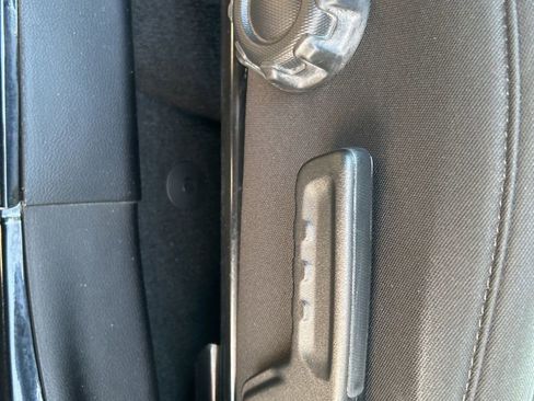 Used 2022 Jeep Wrangler Unlimited Sport image 11