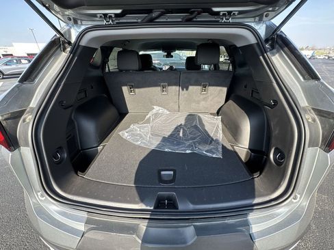 New 2025 Chevrolet Blazer LT image 23