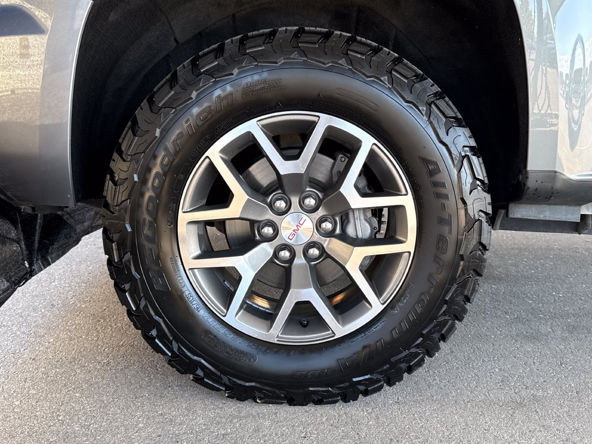 Used 2019 GMC Canyon All Terrain w/ Trailering Package AWD/4WD image 18