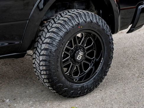 Used 2024 RAM 2500 Big Horn AWD/4WD image 62