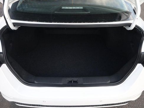 New 2025 Nissan Sentra S image 7