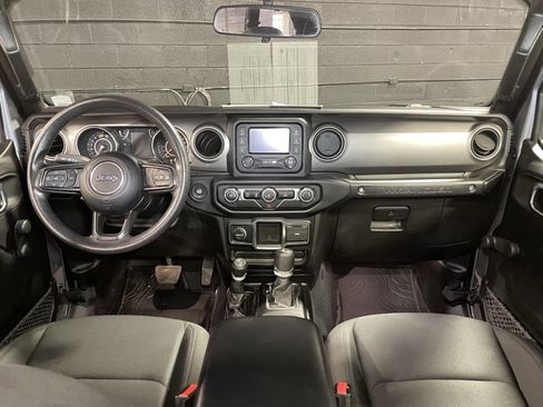 Used 2021 Jeep Wrangler Unlimited Sport image 2