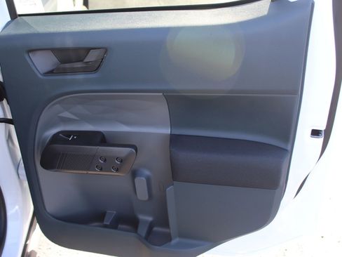 New 2025 Ford Maverick XL w/ Equipment Group 101A image 13