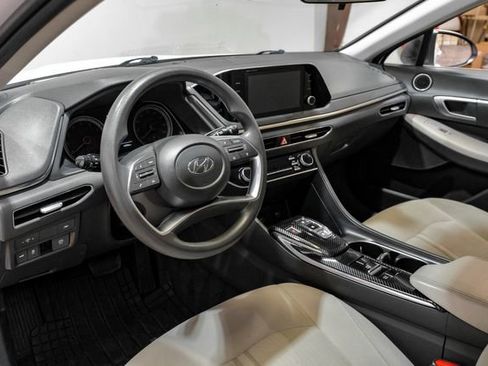 Used 2021 Hyundai Sonata SEL image 3