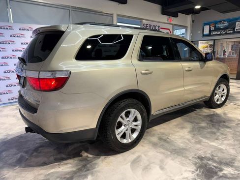 Used 2011 Dodge Durango Crew image 8