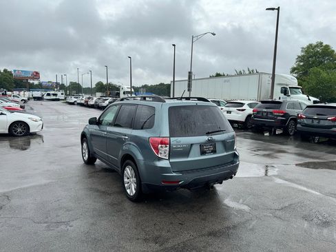 Used 2012 Subaru Forester 2.5X Premium AWD/4WD image 5