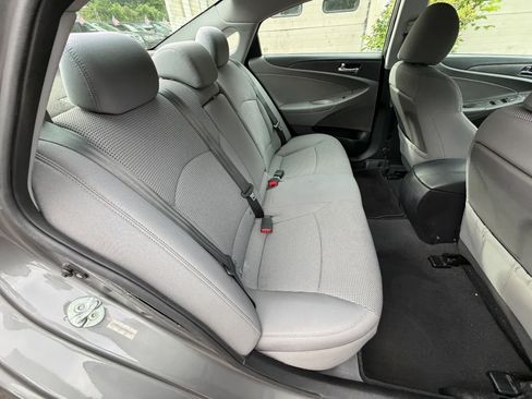 Used 2011 Hyundai Sonata GLS w/ Popular Equipment Pkg 2 FWD image 31