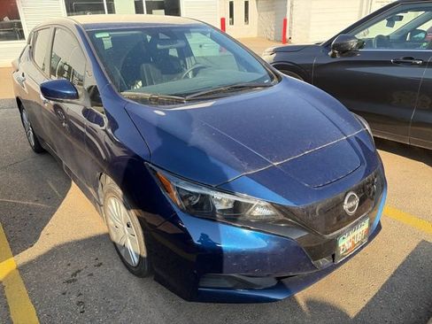 Used 2025 Nissan Leaf S FWD image 1