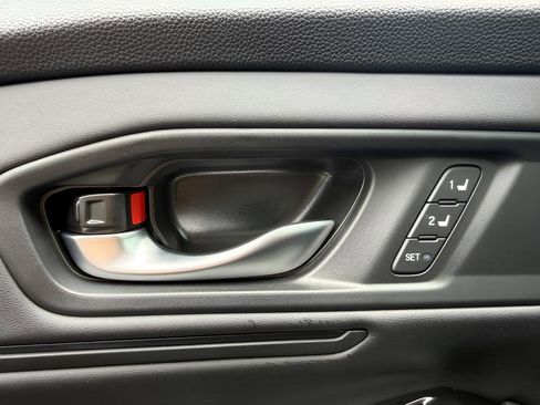 Certified 2025 Honda Accord Touring image 26