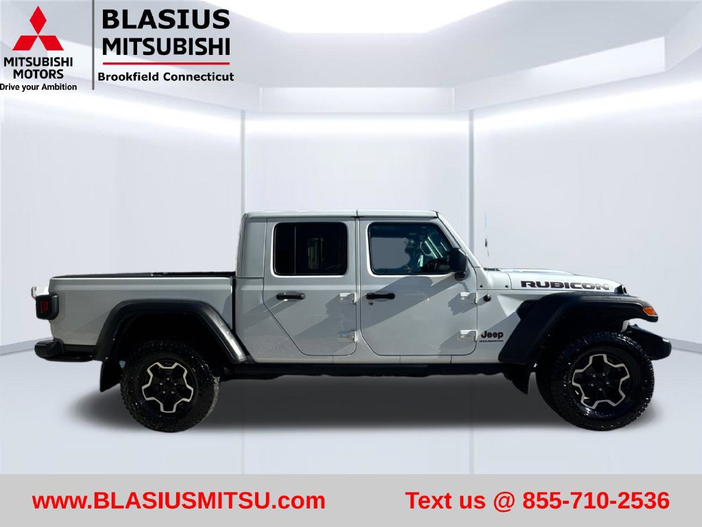 Used 2023 Jeep Gladiator Rubicon w/ Cold Weather Group AWD/4WD image 7