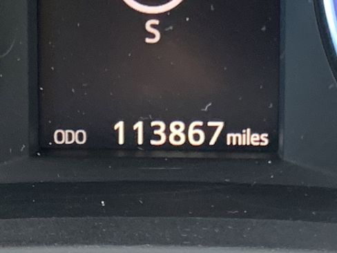 Used 2016 Toyota Highlander Limited image 22