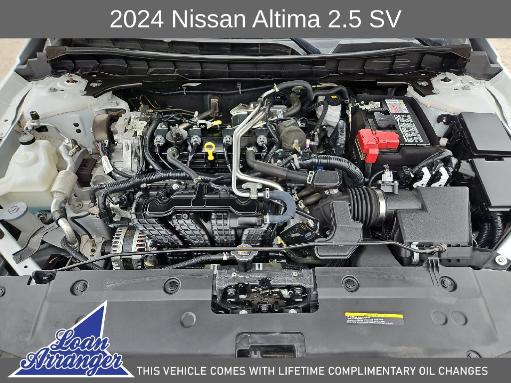 Used 2024 Nissan Altima 2.5 SV FWD image 15