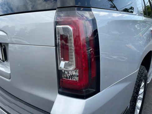 Used 2015 GMC Yukon SLE w/ HD Trailering Package AWD/4WD image 11