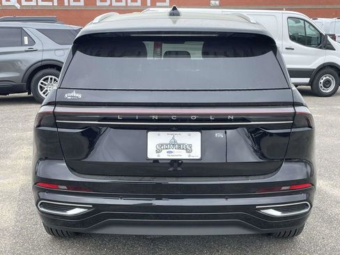 New 2026 Lincoln Nautilus Reserve image 4