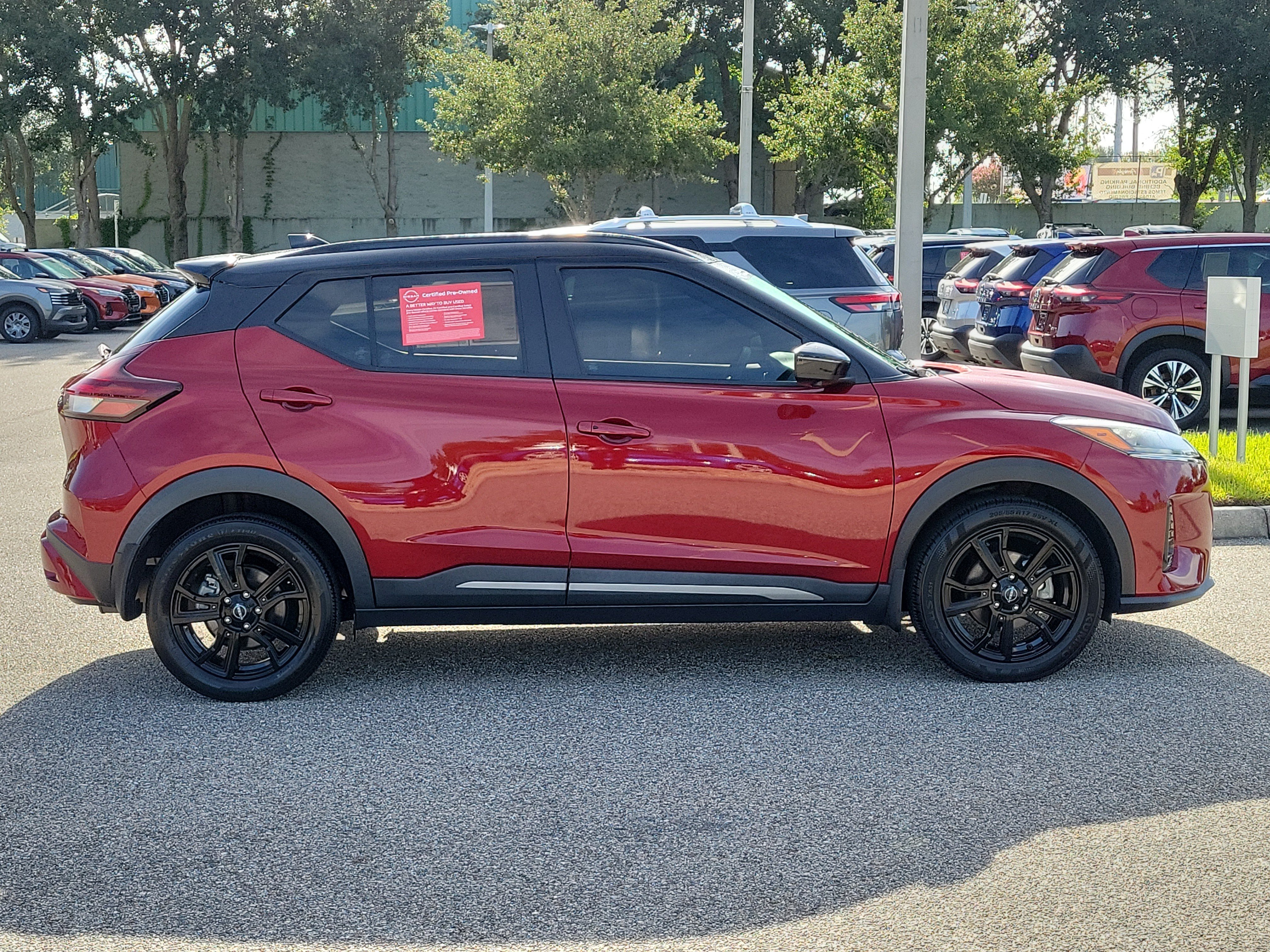 Certified 2023 Nissan Kicks SR FWD image 4
