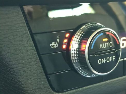 Used 2023 Mitsubishi Outlander SE AWD/4WD image 22