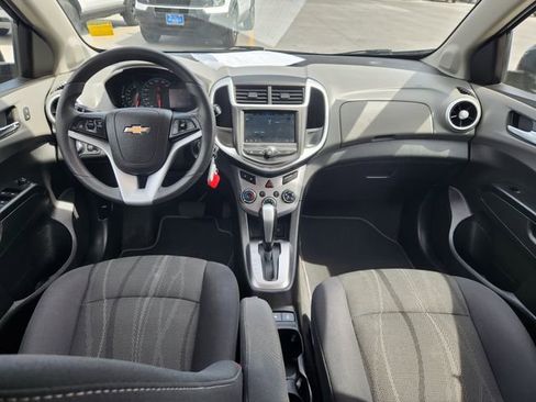 Used 2019 Chevrolet Sonic LT image 22