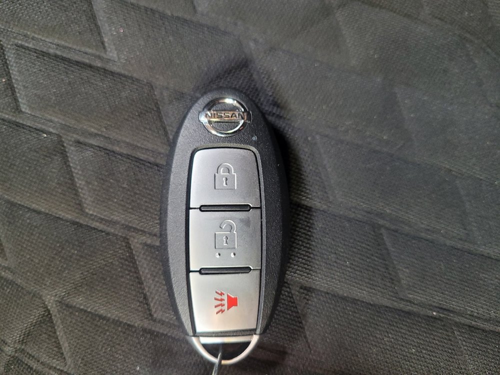 Used 2021 Nissan Kicks S FWD image 32