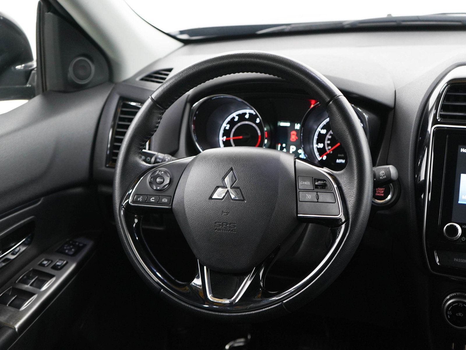 Used 2024 Mitsubishi Outlander Sport SE AWD/4WD image 14