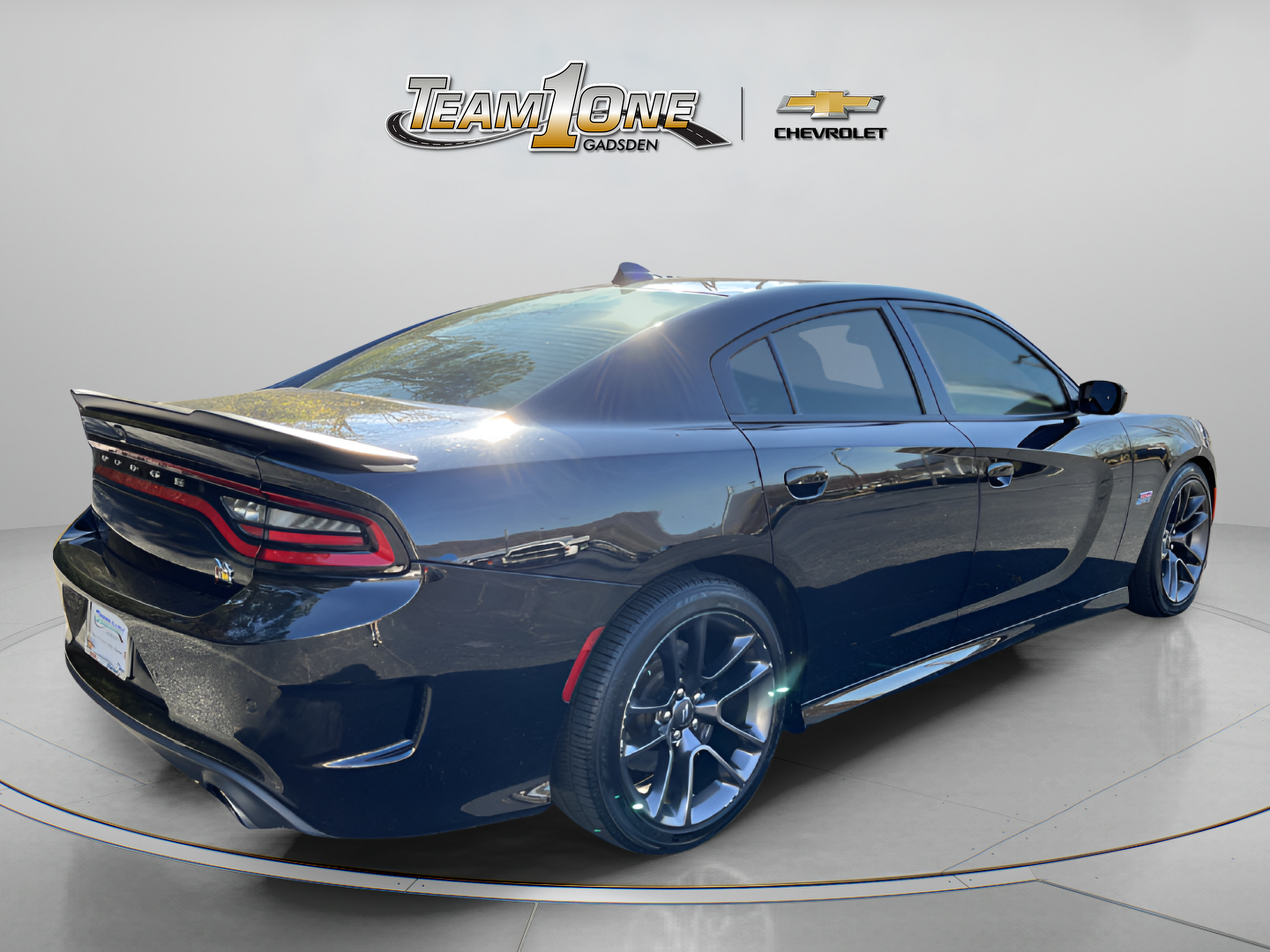 Used 2022 Dodge Charger Scat Pack w/ Plus Group RWD image 8