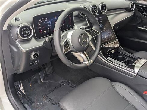 Used 2025 Mercedes-Benz C 300 Sedan image 3