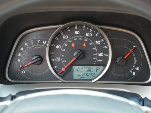 Used 2013 Toyota RAV4 LE AWD/4WD image 26
