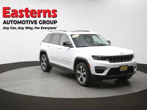 Used 2023 Jeep Grand Cherokee 4WD 4xe image 52