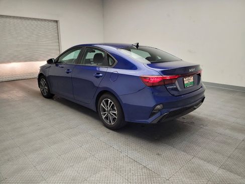 Used 2023 Kia Forte LXS w/ LXS Technology Package image 5