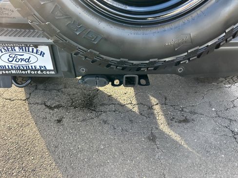 Certified 2022 Ford Bronco Black Diamond image 12