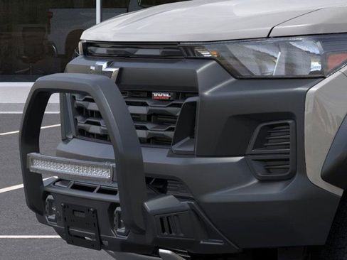 New 2026 Chevrolet Colorado Trail Boss w/ Off-Road Front Bumper Package image 13