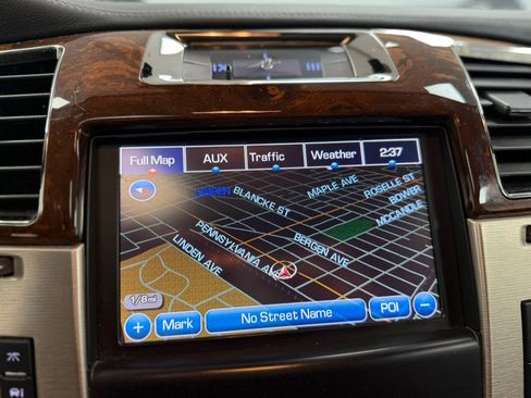 Used 2013 Cadillac Escalade Platinum image 73