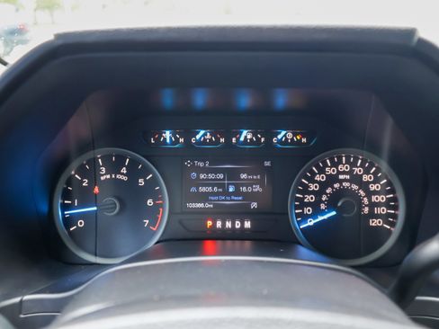 Used 2017 Ford F150 XLT w/ Equipment Group 302A Luxury image 24