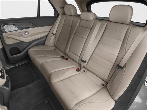 New 2026 Mercedes-Benz GLE 580 GLE 580 image 9