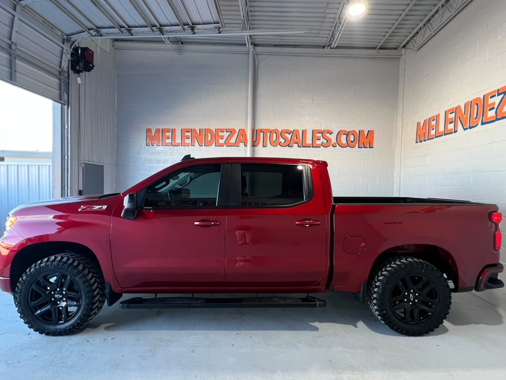 Used 2024 Chevrolet Silverado 1500 RST w/ Convenience Package II AWD/4WD image 2