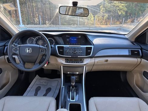 Used 2014 Honda Accord LX image 16