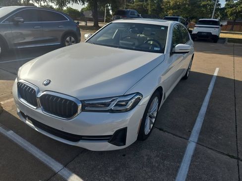 Used 2021 BMW 530i RWD image 1