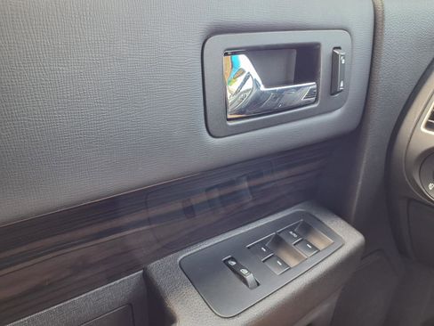Used 2013 Ford Flex SEL AWD/4WD image 19