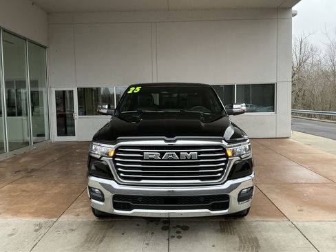 Used 2025 RAM 1500 Laramie image 2