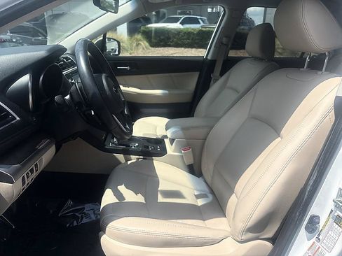 Used 2018 Subaru Outback 2.5i Limited AWD/4WD image 13