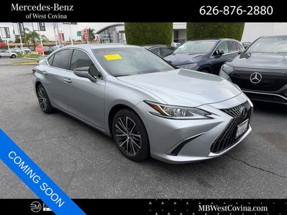 Used 2023 Lexus ES 300h w/ Premium Package