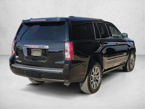 Used 2017 GMC Yukon Denali w/ Open Road Package image 4